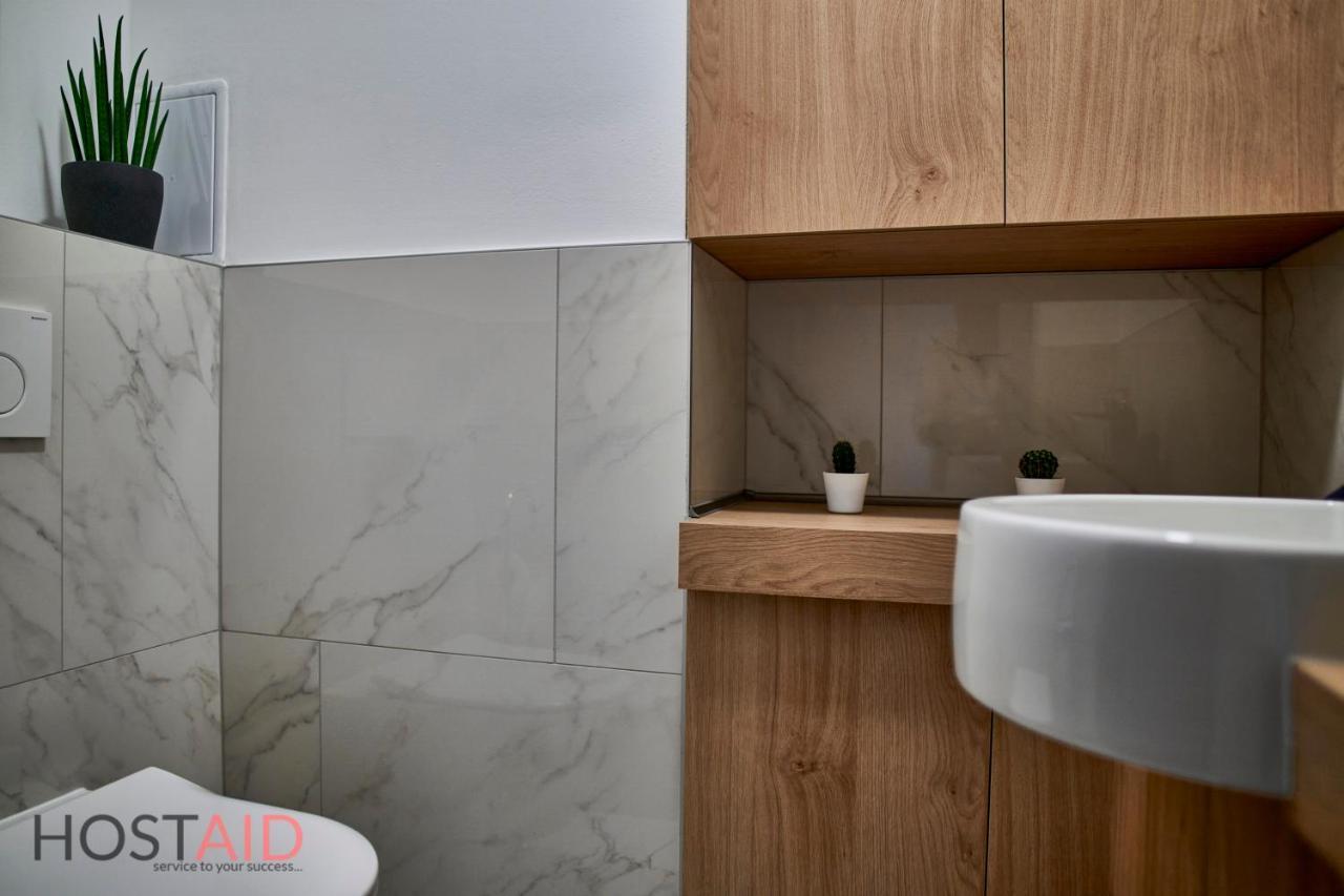 Ellby - Penthouse - Hostaid *